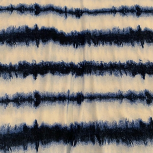 LuLaRoe Azure Skirt - 2XL - NWT - Picture 3 of 4